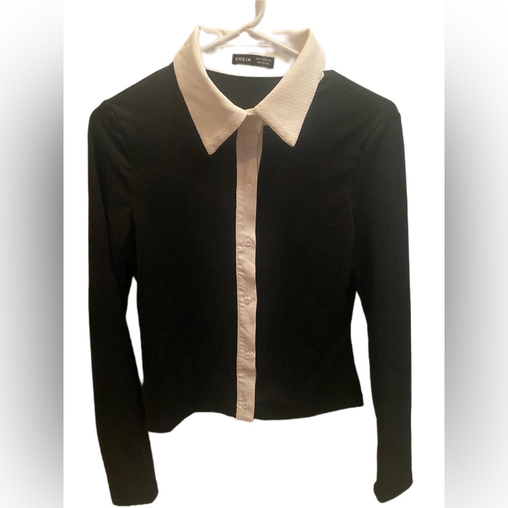 Shein Fit Button down blouse  - Black & White - New -